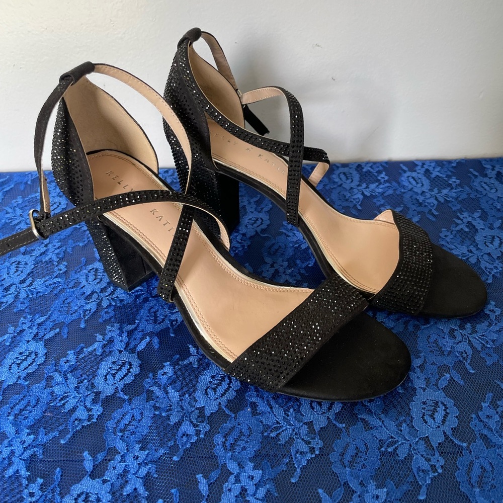 Kelly & Katie Elegant Black Strappy Sandals, Size 9.5